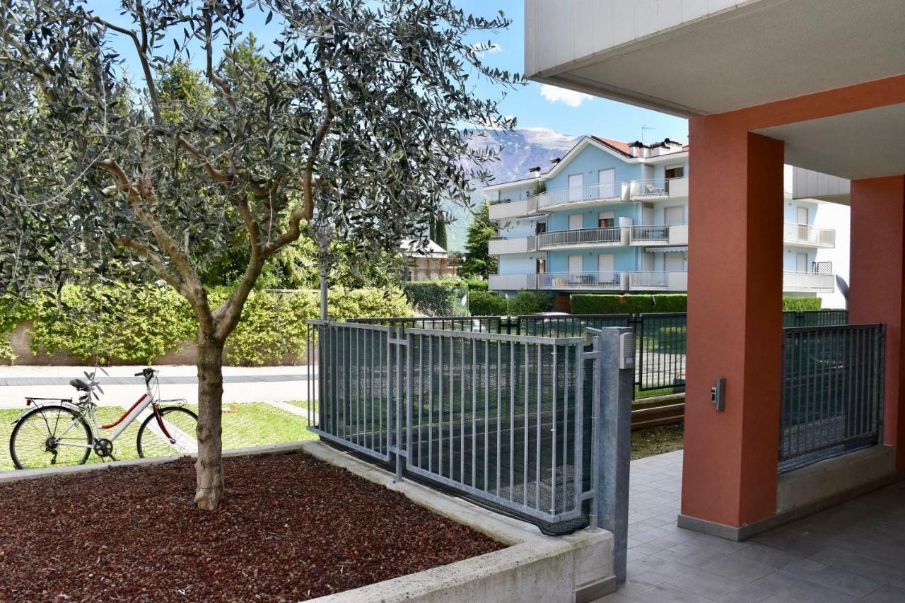 Lakegarden Apartment Riva del Garda Exterior photo